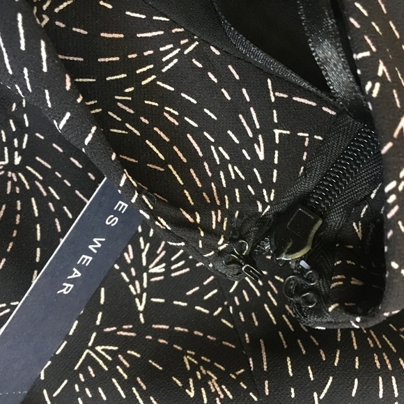 Jones Wear Skirt - Picture 4 of 6